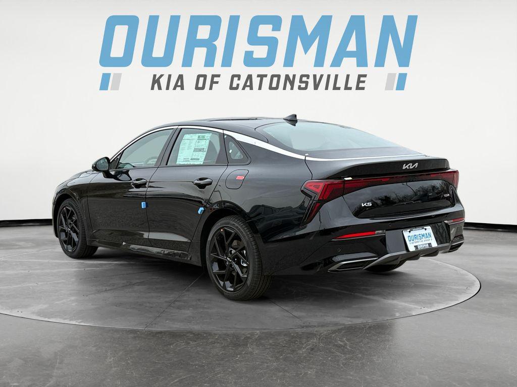 new 2026 Kia K5 car, priced at $30,989