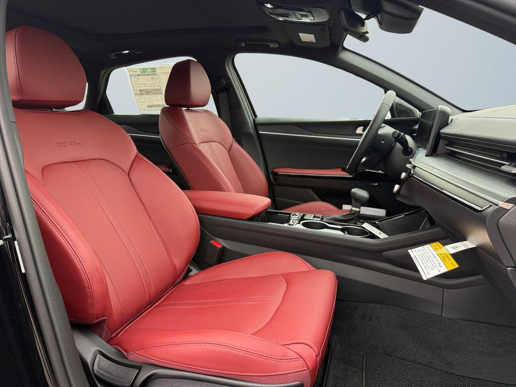 new 2026 Kia K5 car, priced at $30,989