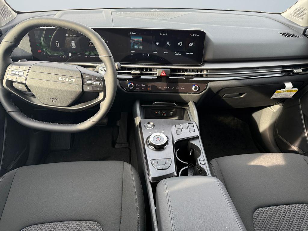 new 2026 Kia Sportage Hybrid car, priced at $30,658