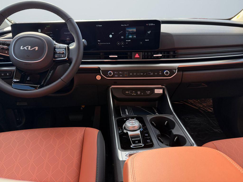 new 2026 Kia Carnival Hybrid car, priced at $49,310