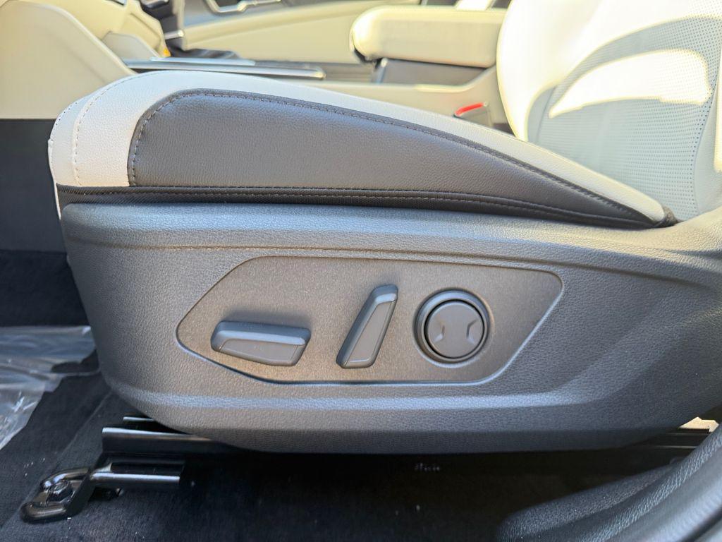 new 2026 Kia Sportage car, priced at $32,400