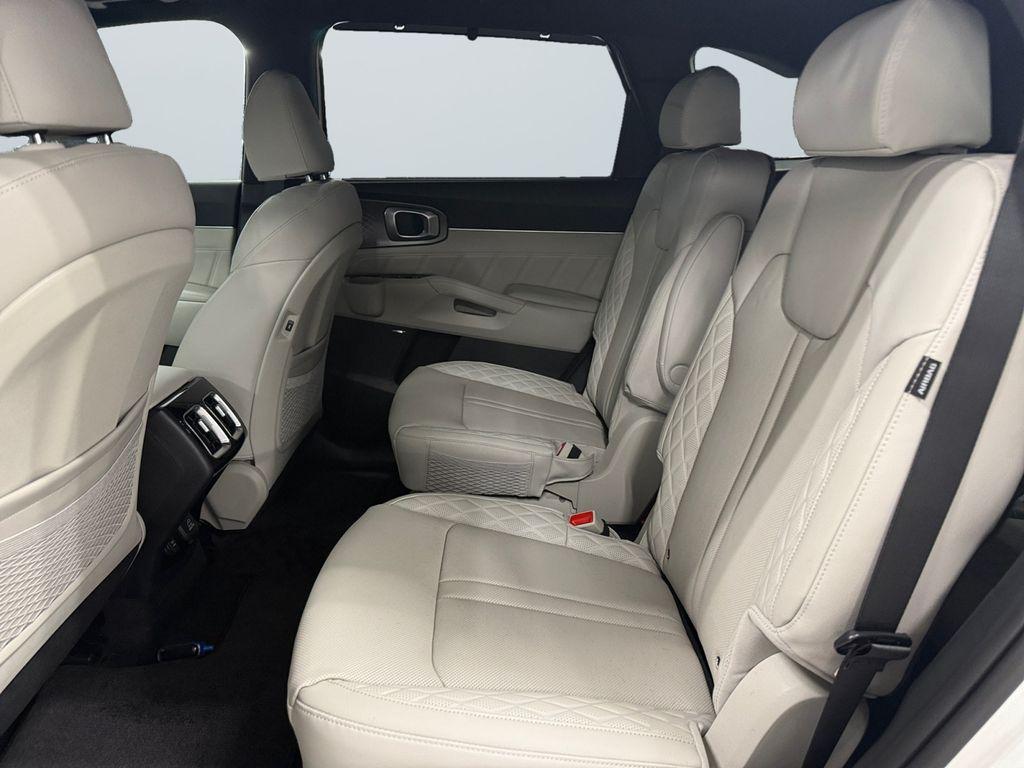 new 2026 Kia Sorento Hybrid car, priced at $47,390