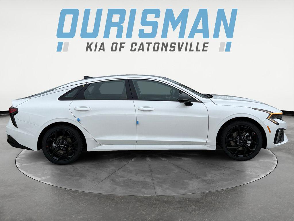 new 2026 Kia K5 car, priced at $33,000