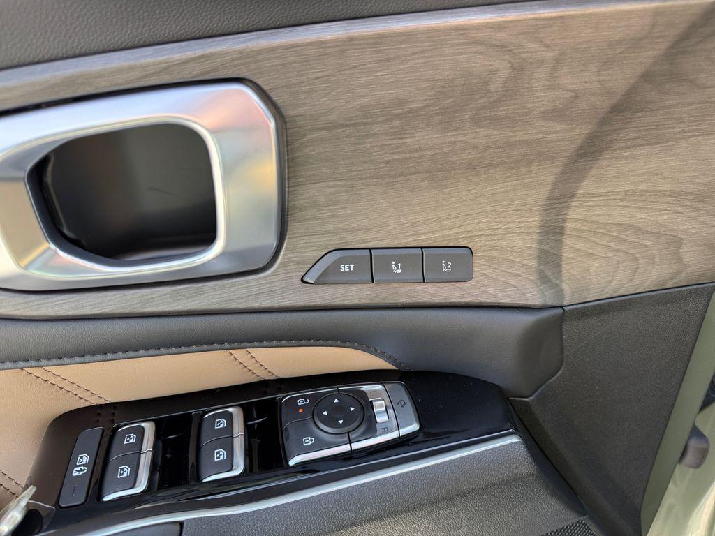 new 2026 Kia Sorento car, priced at $47,582