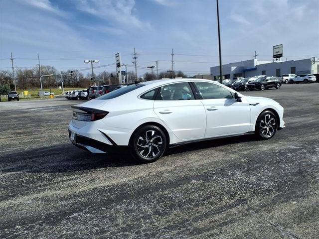used 2025 Hyundai Sonata car, priced at $22,897