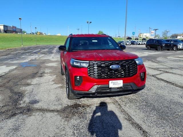 used 2025 Ford Explorer car, priced at $38,387