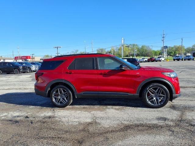 used 2025 Ford Explorer car, priced at $38,387