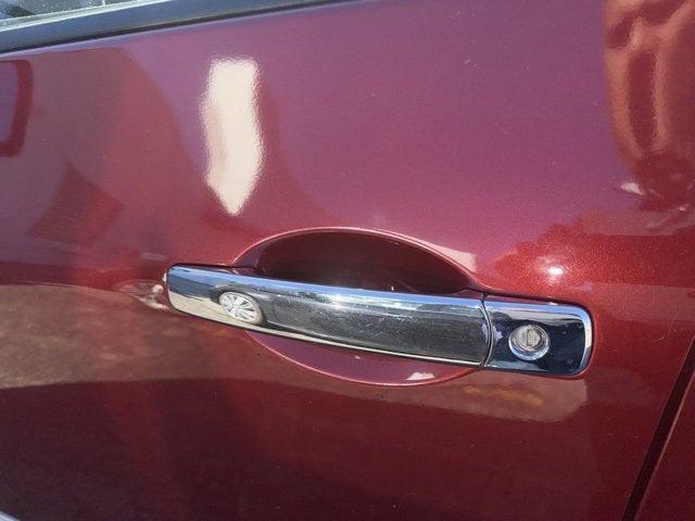 used 2015 Nissan Rogue Select car, priced at $9,988