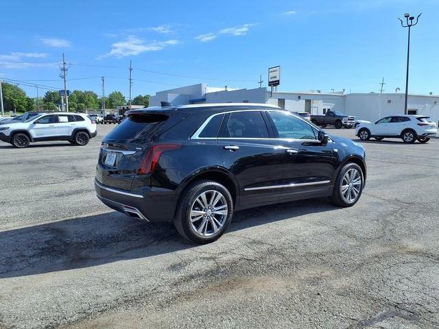 used 2025 Cadillac XT5 car, priced at $41,988