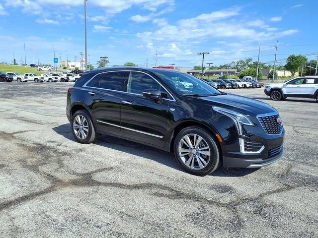 used 2025 Cadillac XT5 car, priced at $41,988