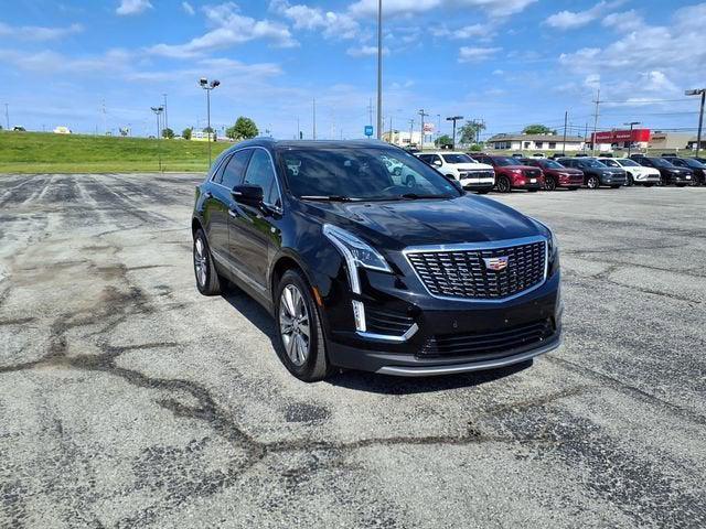 used 2025 Cadillac XT5 car, priced at $41,988