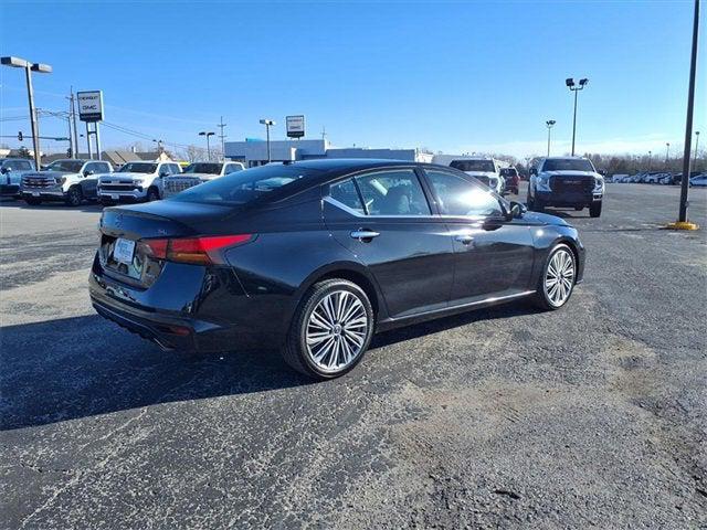 used 2023 Nissan Altima car, priced at $20,898