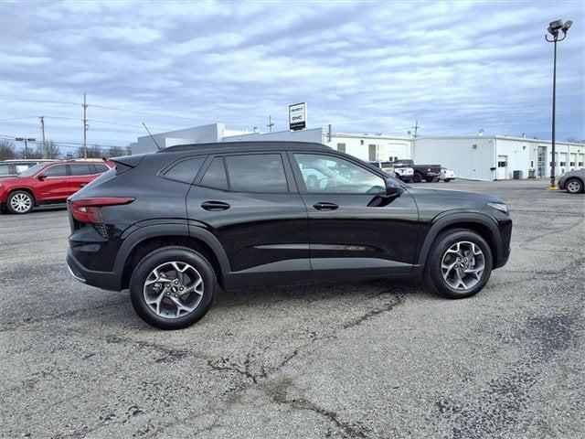 used 2025 Chevrolet Trax car, priced at $20,498