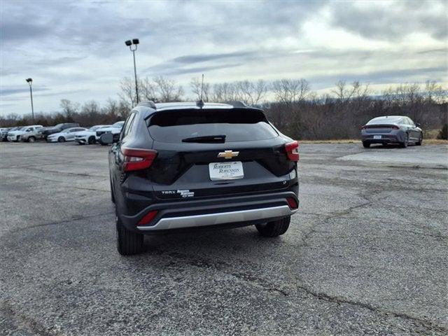 used 2025 Chevrolet Trax car, priced at $20,498