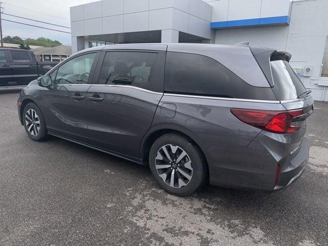 used 2025 Honda Odyssey car, priced at $36,988