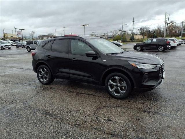 used 2025 Ford Escape car, priced at $22,897