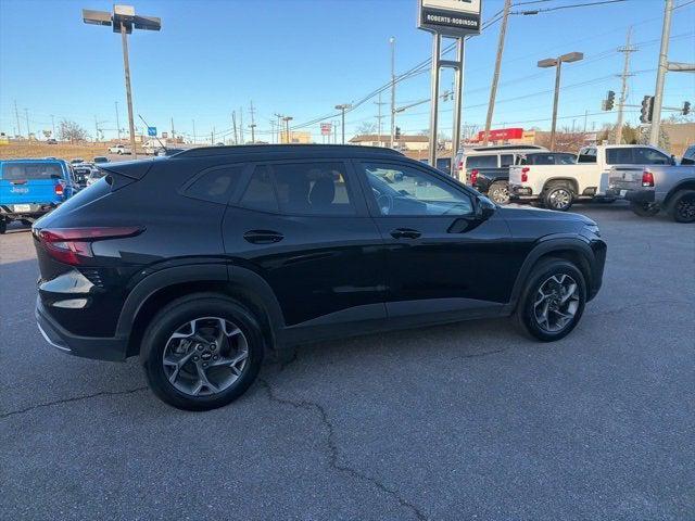 used 2025 Chevrolet Trax car, priced at $19,988