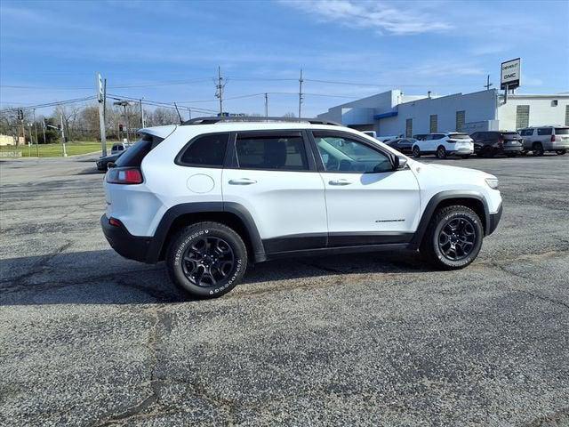 used 2021 Jeep Cherokee car, priced at $17,387