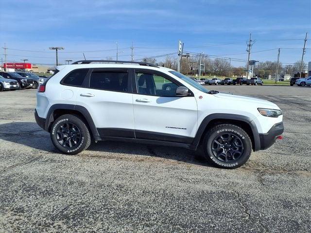used 2021 Jeep Cherokee car, priced at $17,387