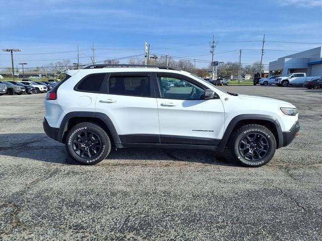 used 2021 Jeep Cherokee car, priced at $17,387