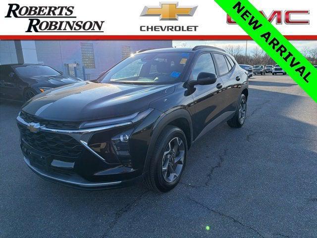 used 2025 Chevrolet Trax car, priced at $20,988