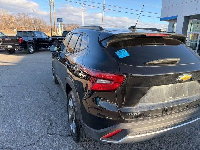used 2025 Chevrolet Trax car, priced at $20,988
