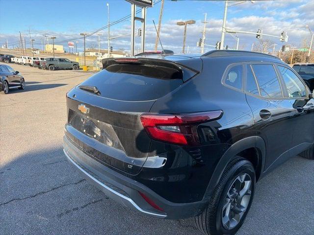 used 2025 Chevrolet Trax car, priced at $20,988