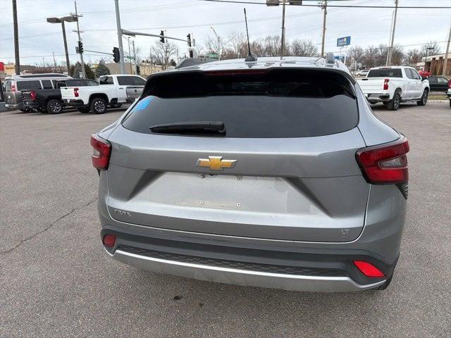 used 2025 Chevrolet Trax car, priced at $20,988