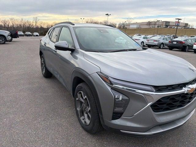 used 2025 Chevrolet Trax car, priced at $20,988