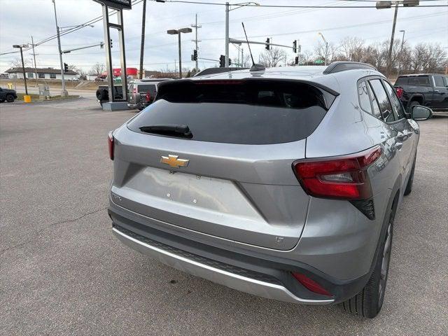 used 2025 Chevrolet Trax car, priced at $20,988