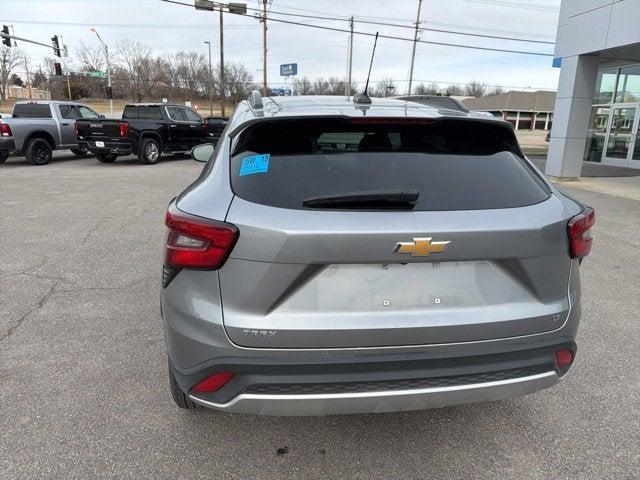 used 2025 Chevrolet Trax car, priced at $20,988
