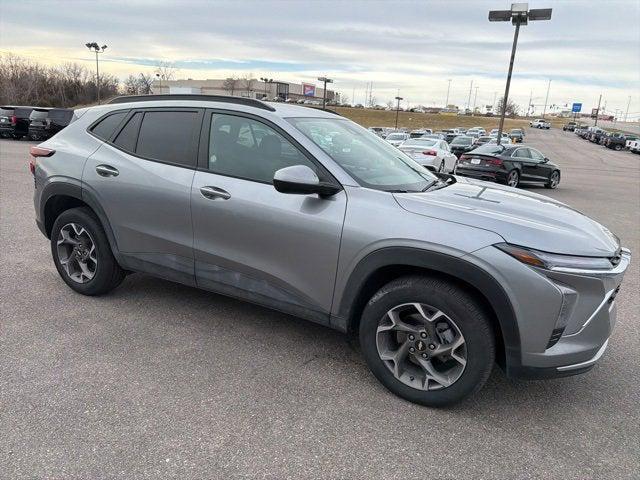 used 2025 Chevrolet Trax car, priced at $20,988