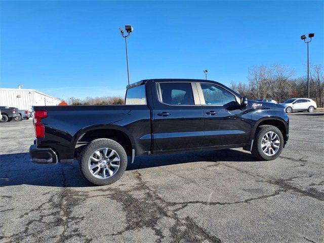 used 2022 Chevrolet Silverado 1500 car, priced at $31,988