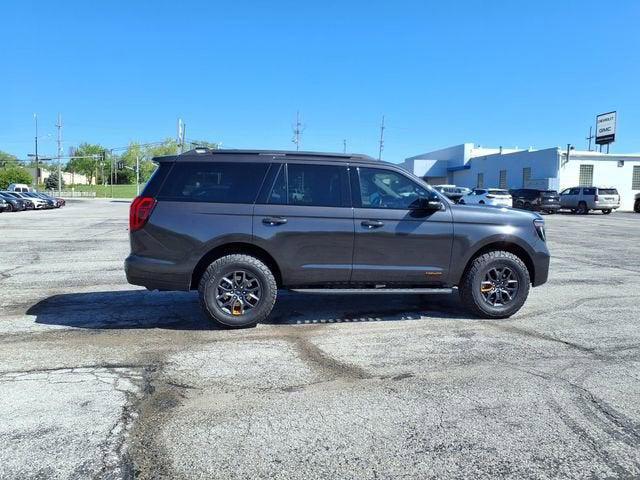 used 2025 Ford Expedition car, priced at $75,387
