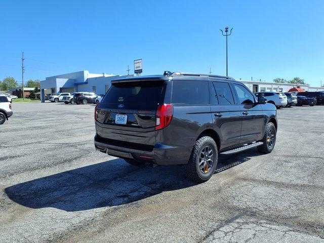 used 2025 Ford Expedition car, priced at $75,387