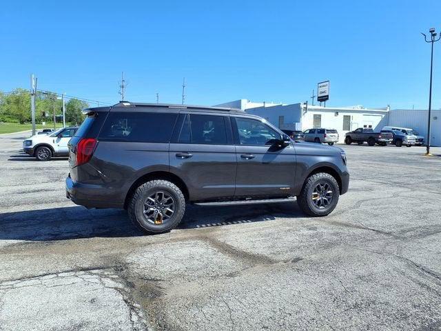 used 2025 Ford Expedition car, priced at $75,387