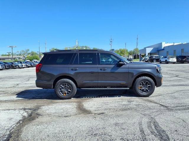 used 2025 Ford Expedition car, priced at $75,387