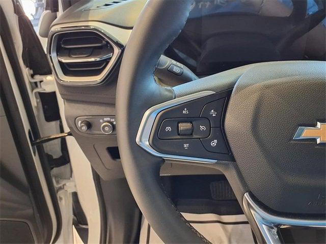 new 2025 Chevrolet TrailBlazer car, priced at $27,939