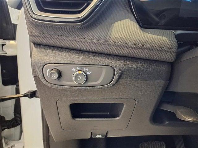 new 2025 Chevrolet TrailBlazer car, priced at $27,939