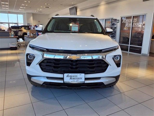 new 2025 Chevrolet TrailBlazer car, priced at $27,939