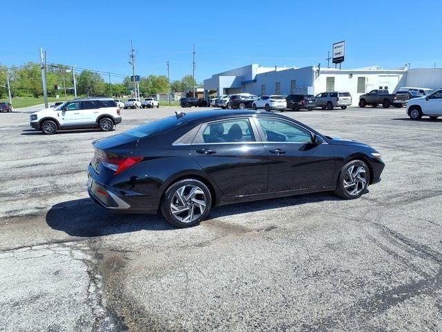 used 2025 Hyundai Elantra car, priced at $22,387