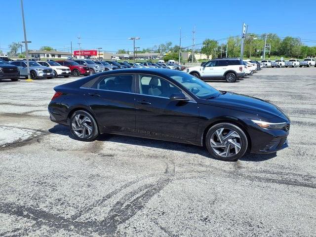 used 2025 Hyundai Elantra car, priced at $22,387