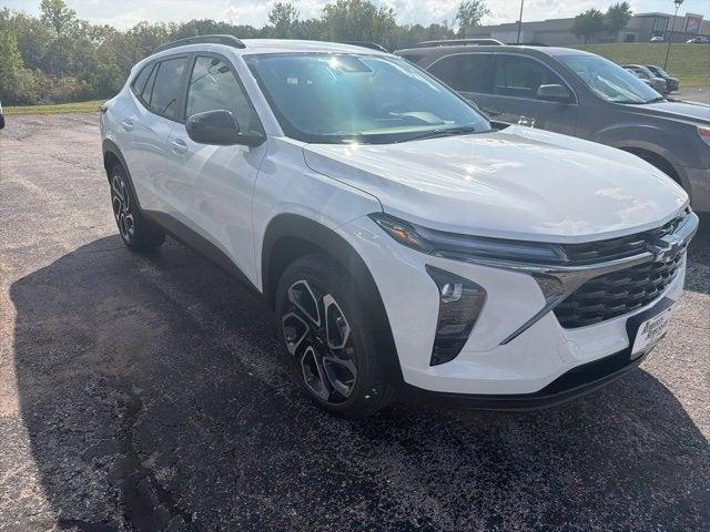 new 2025 Chevrolet Trax car, priced at $26,808