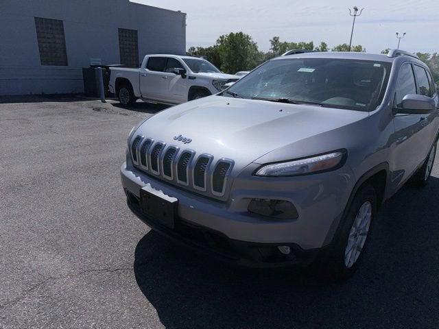 used 2014 Jeep Cherokee car, priced at $7,397