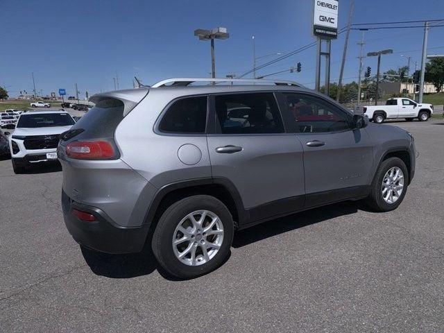 used 2014 Jeep Cherokee car, priced at $7,397