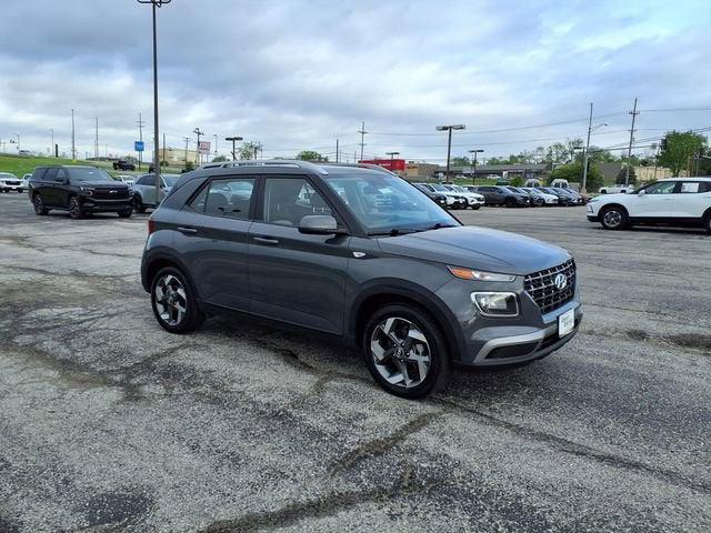 used 2025 Hyundai Venue car, priced at $20,387