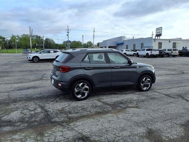 used 2025 Hyundai Venue car, priced at $20,387