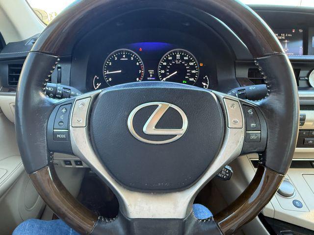 used 2015 Lexus ES 350 car, priced at $18,999