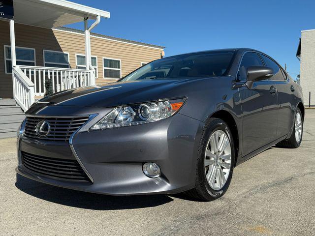 used 2015 Lexus ES 350 car, priced at $18,999