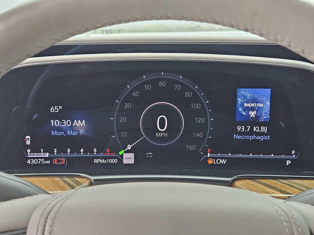 used 2023 Cadillac Escalade ESV car, priced at $71,990